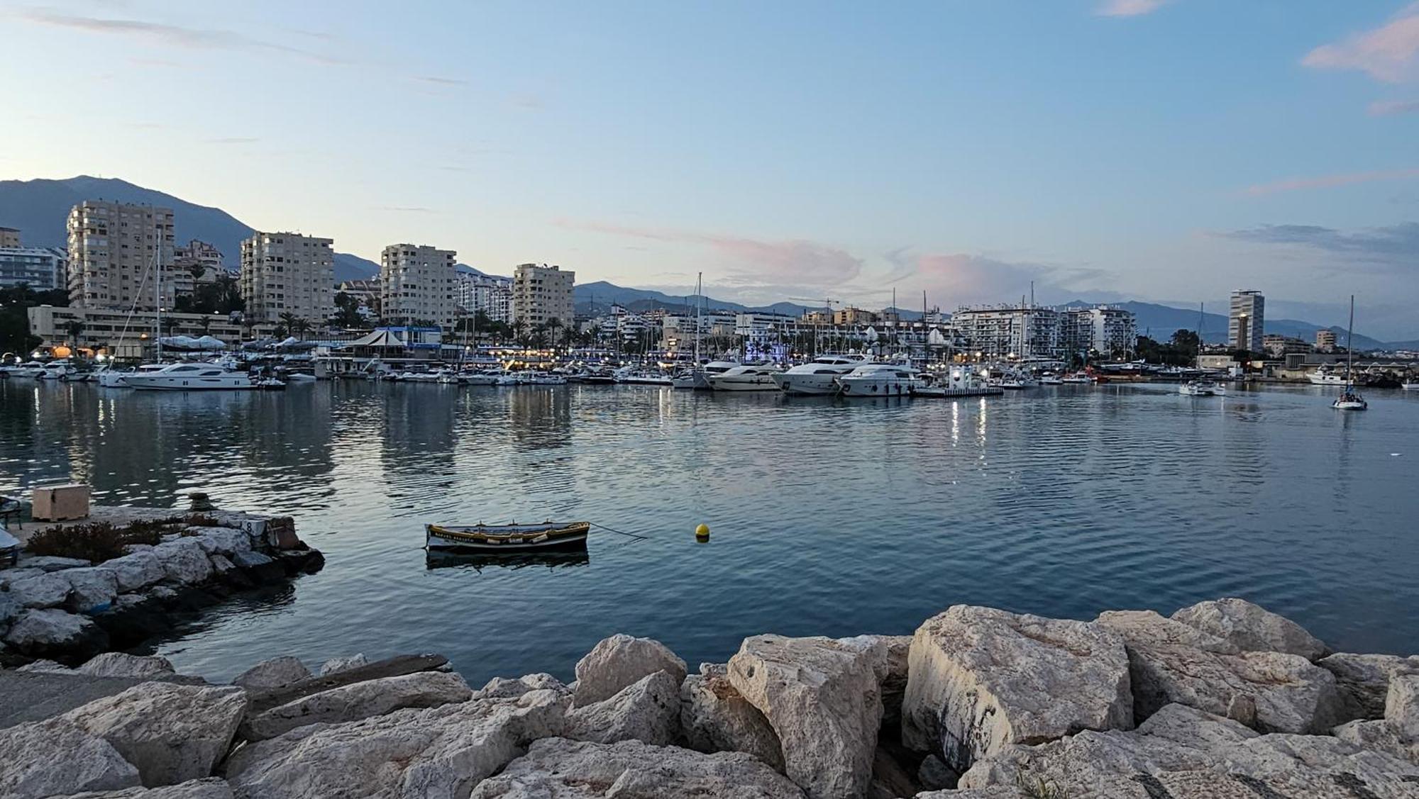 에스테포나 Junto A La Playa Del Cristo Cerca Del Puerto 아파트 외부 사진