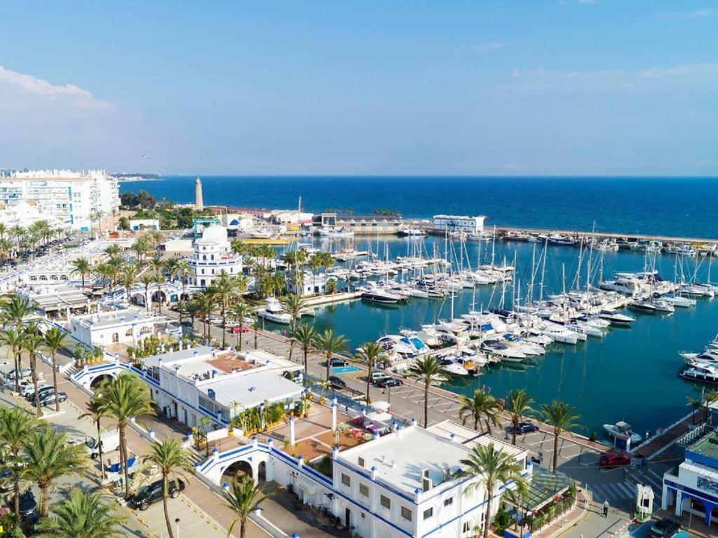 에스테포나 Junto A La Playa Del Cristo Cerca Del Puerto 아파트 외부 사진